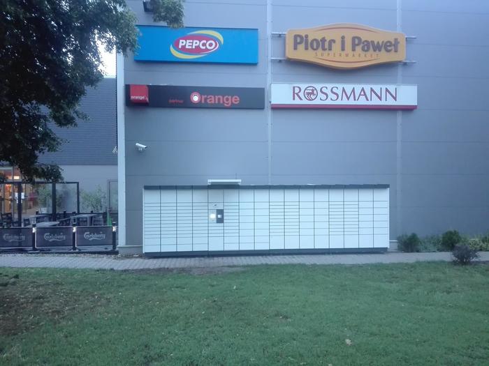 Paczkomat BRW01N Przy galerii Brwinów