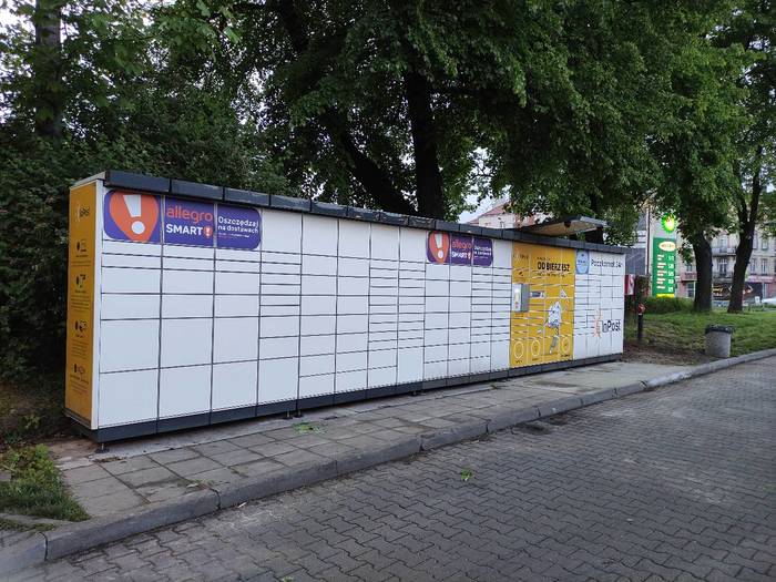 Paczkomat CHO01N Chorzów