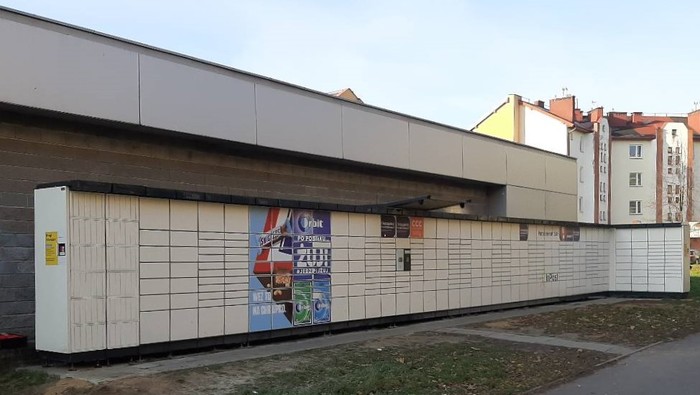 Paczkomat LUB05N Przy sklepie Stokrotka