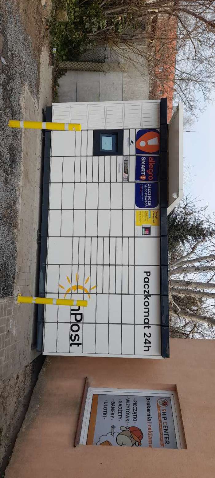 Parcel Locker Wab01m Inpost Parcel Locker Wabrzezno Zwirki I Wigury 16 Parcel Lockers Wabrzezno