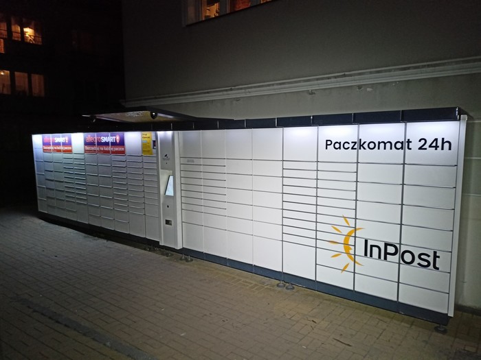 Paczkomat WRK01A Przy Galerii Lotników