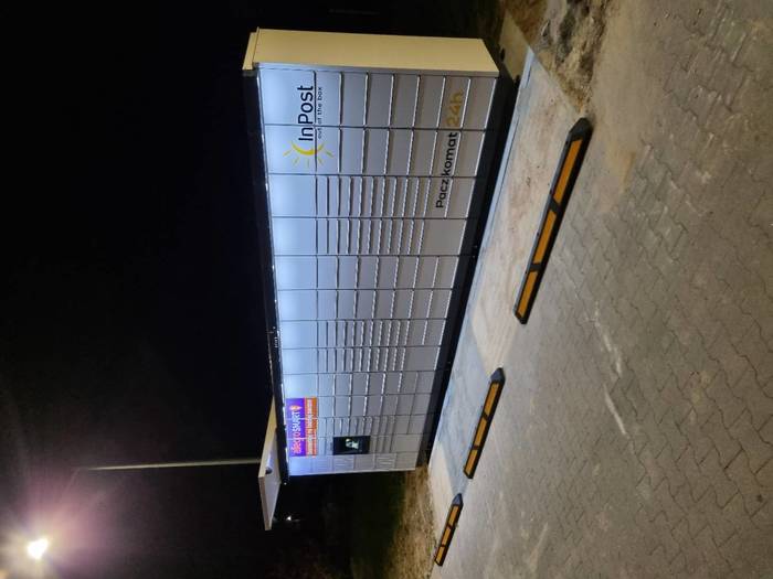 Paczkomat WRK06M Przy sklepie Netto
